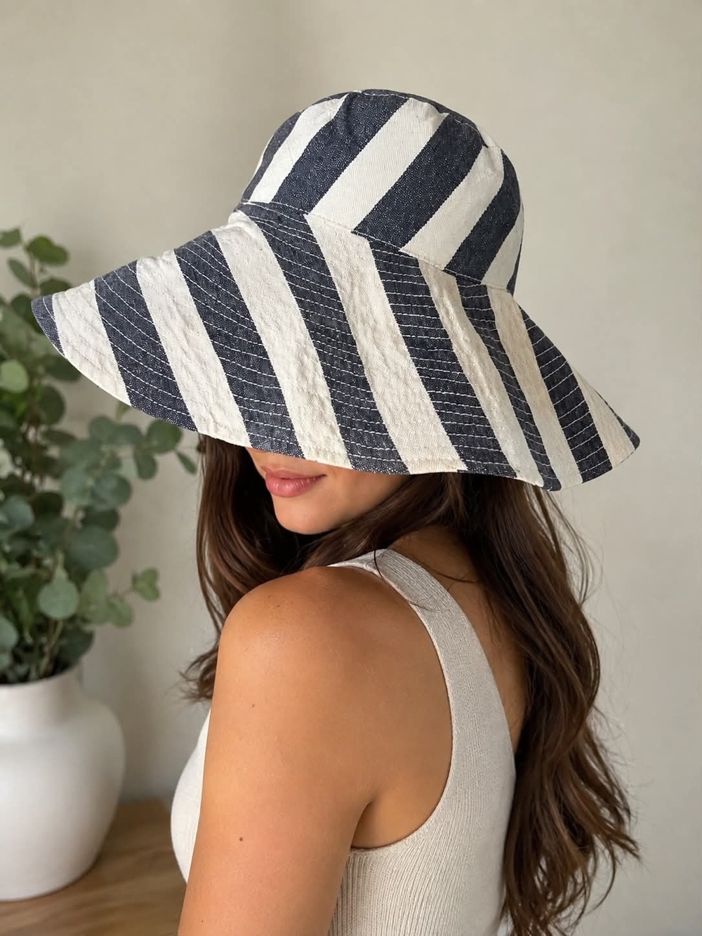 Vintage Holt Renfrew Wide Brim Sunhat Hat OS MADE In Italy